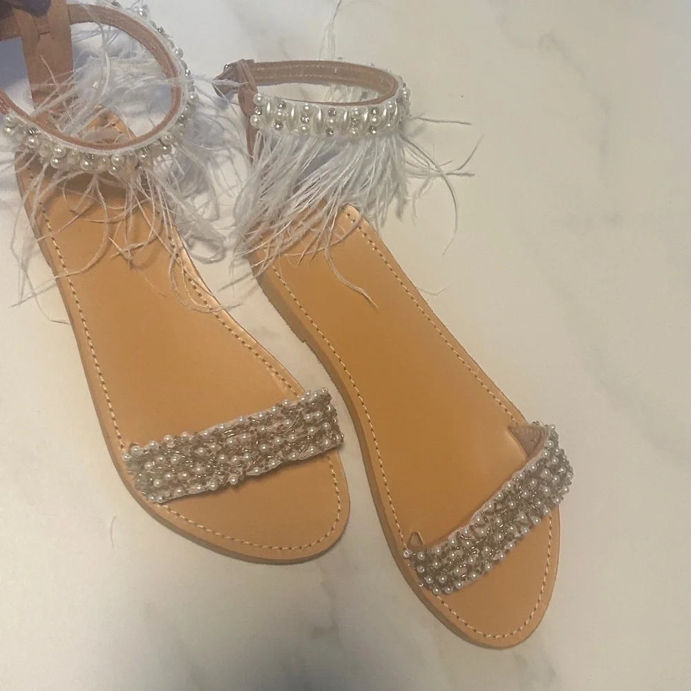 Elegant Pearl and Feather Embellished Sandals